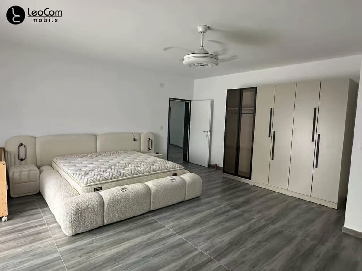 Dhoma Gjumi 12 Variant 1