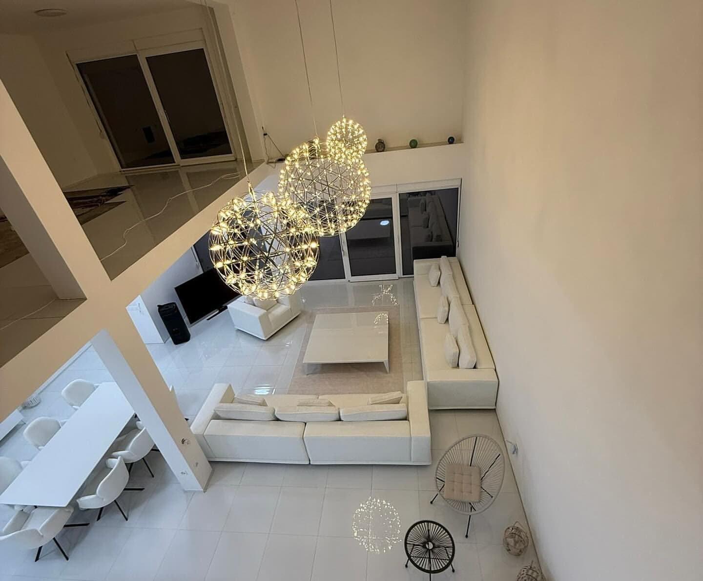 Gallery 9